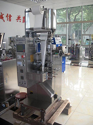 Tea Bag Filling Sealing Machine (with String)